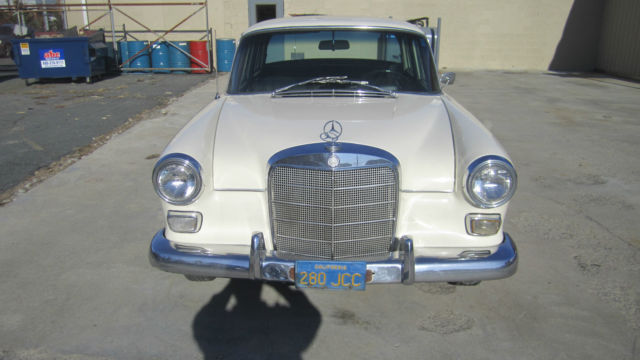 1966 Cream Mercedes-Benz 200-Series Sedan