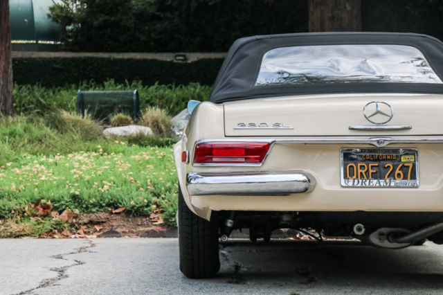 1966 White Mercedes-Benz 200-Series --