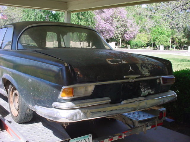 1966 Black Mercedes-Benz S-Class Coupe