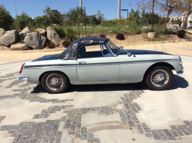 1966 Black / White MG MGB Convertible
