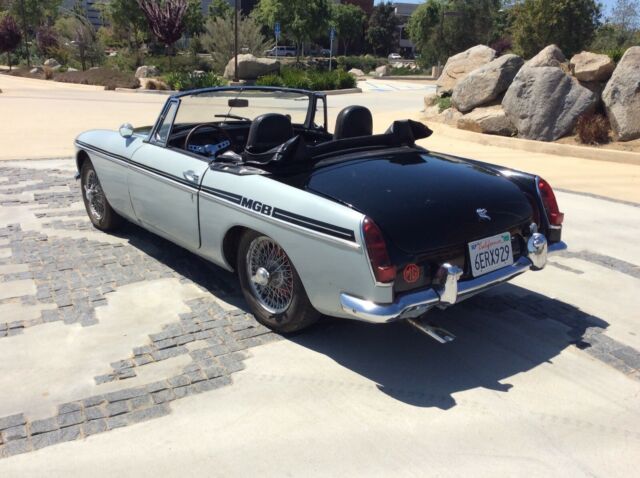 1966 Black / White MG MGB Convertible
