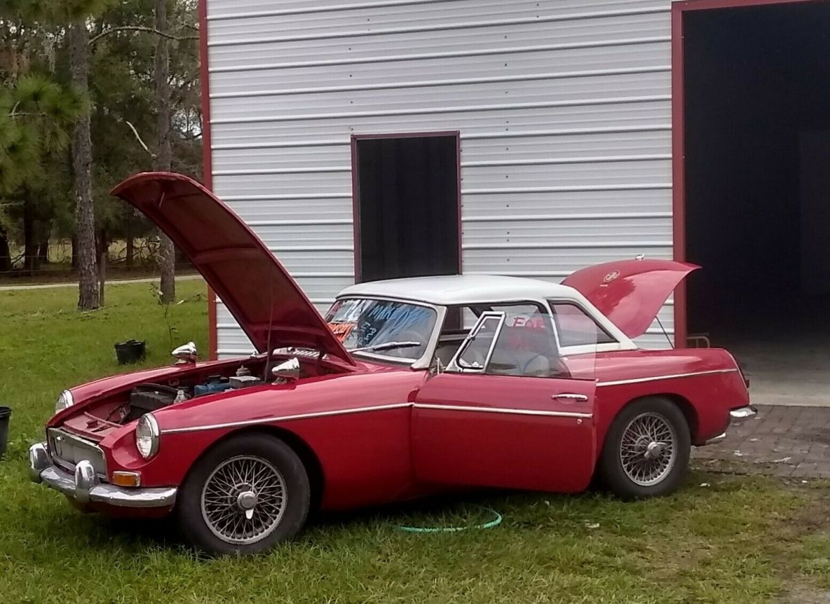 1966 MG MGB