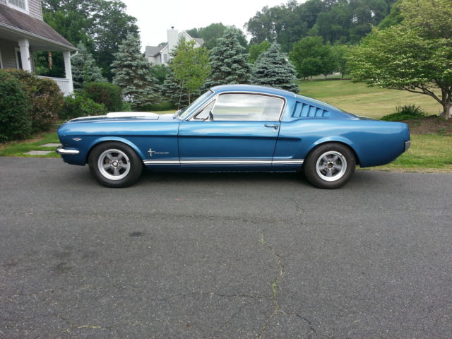 1966 Ford Mustang Fastback