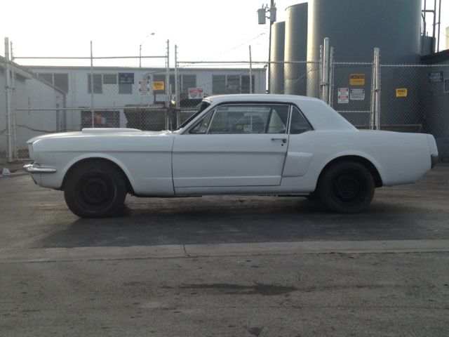 1966 White Ford Mustang Coupe