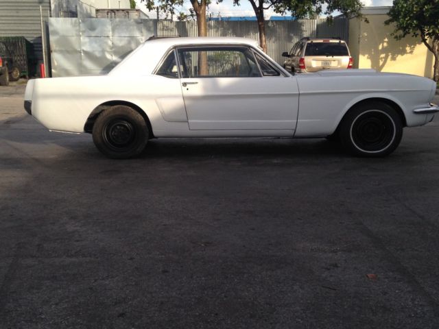1966 White Ford Mustang Coupe
