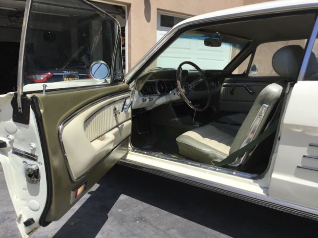 1966 Ford White Ford Mustang Coupe