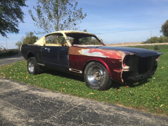 1966 White Ford Mustang