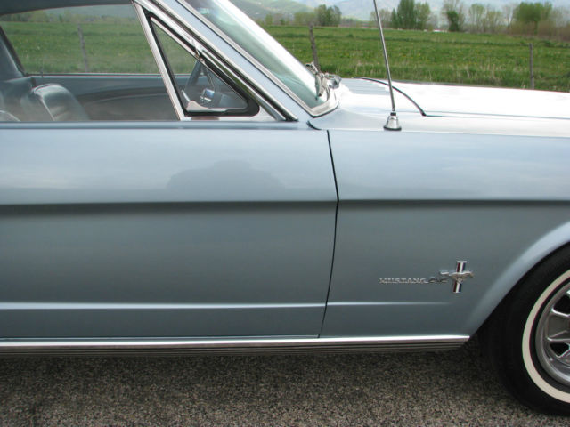 1966 Blue Ford Mustang