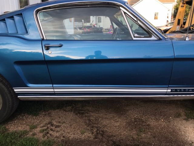 1966 Acapulco Blue Ford Mustang