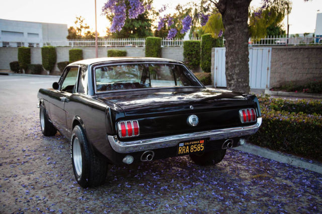 1966 Black Ford Mustang