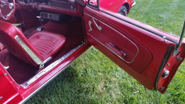 1966 Tahoe Turquise Ford Mustang Coupe