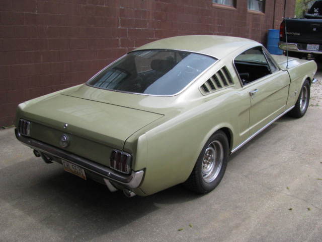 1966 Green Ford Mustang FASTBACK
