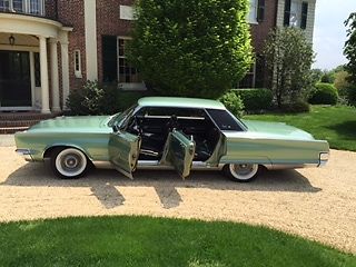 1966 Green Chrysler New Yorker Sedan