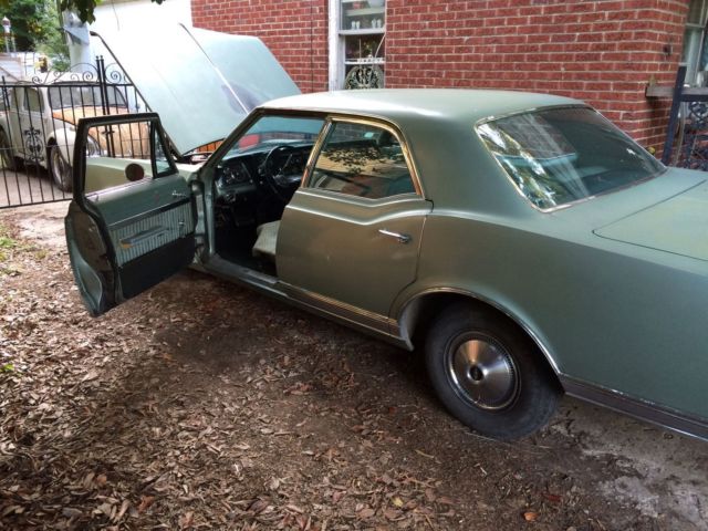 1966 Green Oldsmobile Eighty-Eight Sedan