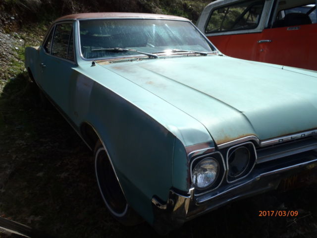 1966 Oldsmobile Cutlass Sedan