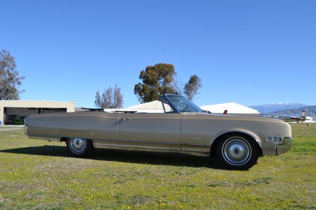 1966 Gold OLDSMOBILE REGAL 98