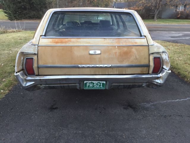 1966 Gold Pontiac Catalina Station Wagon