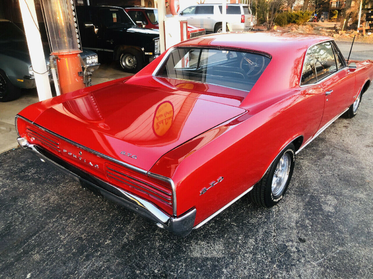 1966 Red Pontiac GTO --
