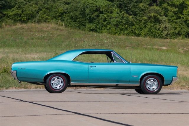 1966 Blue Pontiac GTO Coupe