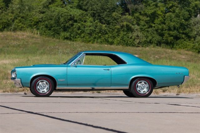 1966 Blue Pontiac GTO Coupe