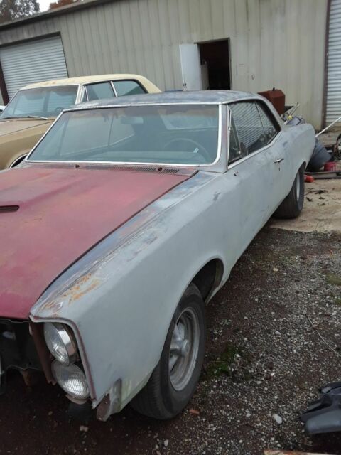 1967 Silver Glaze Pontiac GTO Coupe