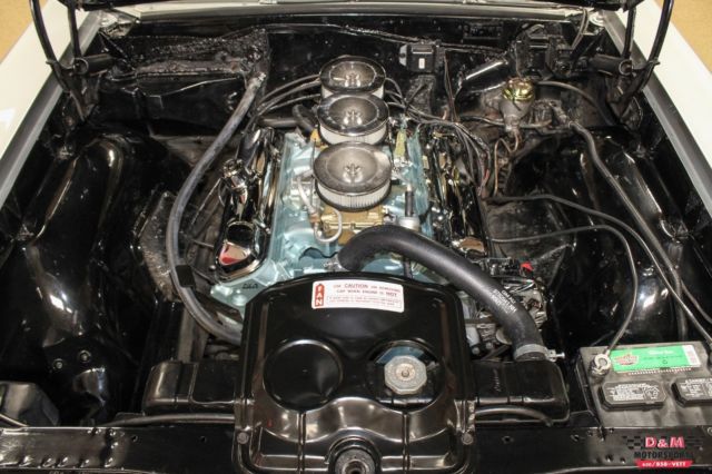 1966 Gray Pontiac GTO Post