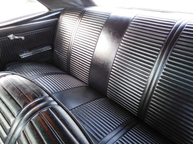 1966 White Pontiac GTO