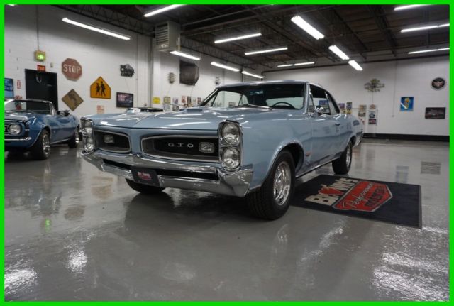 1966 Silver Pontiac GTO