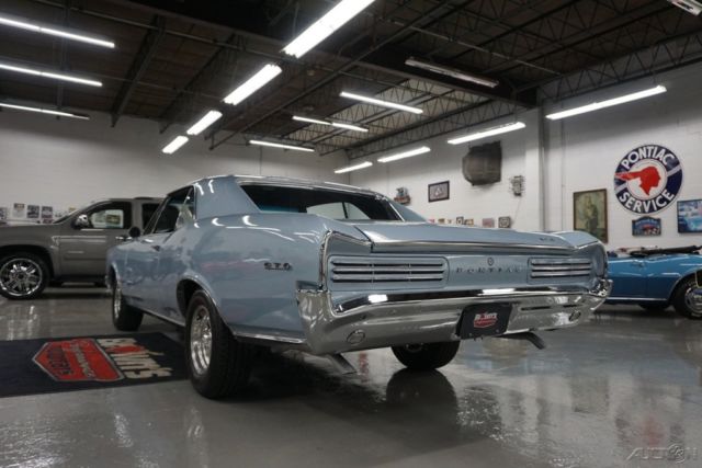 1966 Silver Pontiac GTO