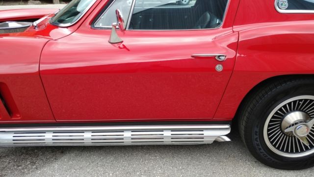 1966 Red Chevrolet Corvette Coupe