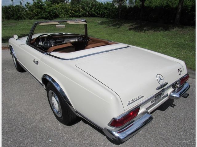 1966 White Mercedes-Benz SL-Class