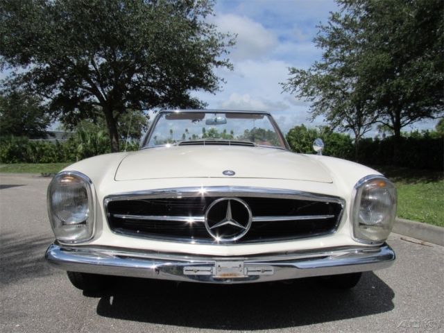 1966 White Mercedes-Benz SL-Class