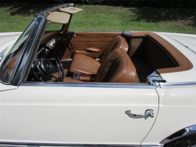 1966 White Mercedes-Benz SL-Class
