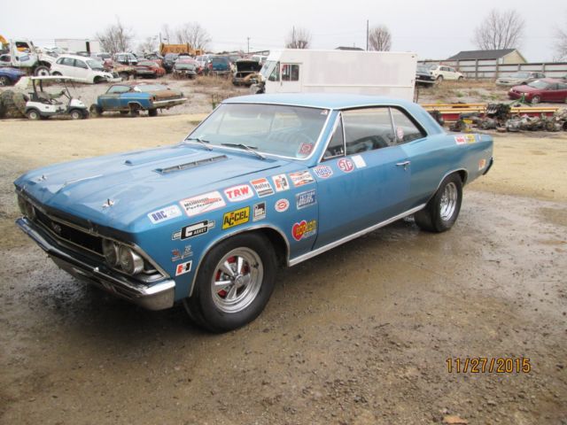 1966 Blue Chevrolet Chevelle Coupe