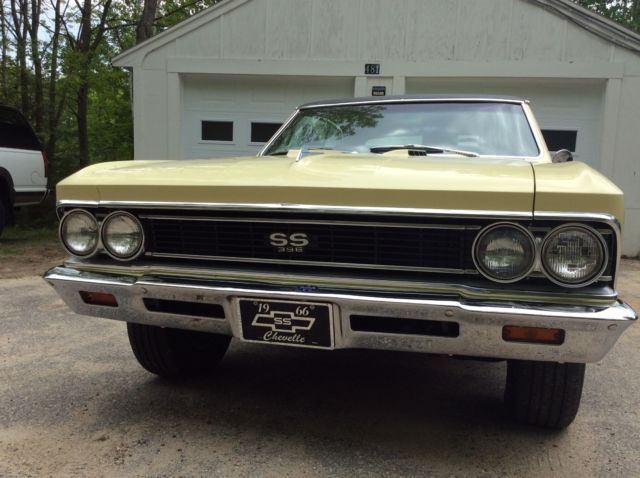 1966 Butternut Yellow Chevrolet Chevelle Coupe