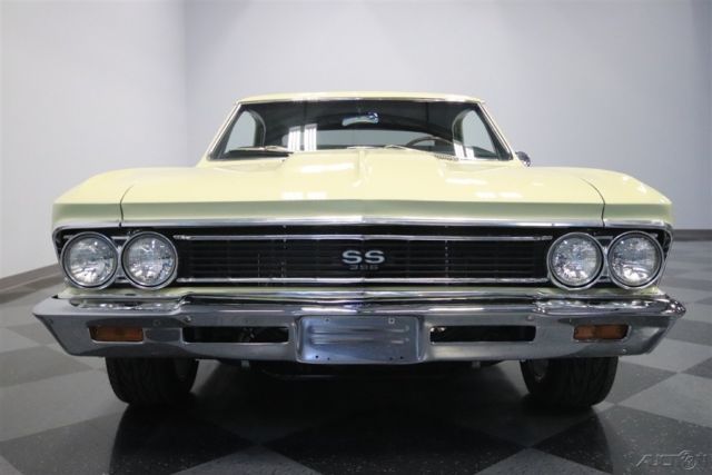 1966 Yellow Chevrolet Chevelle