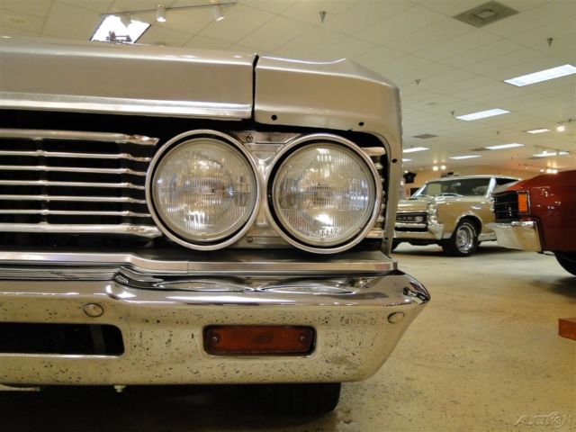 1966 Silver Chevrolet Chevelle