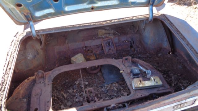 1966 blue Chevrolet Chevelle hardtop