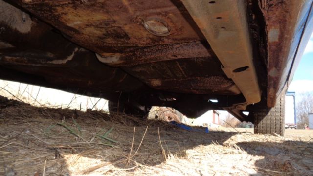 1966 blue Chevrolet Chevelle hardtop