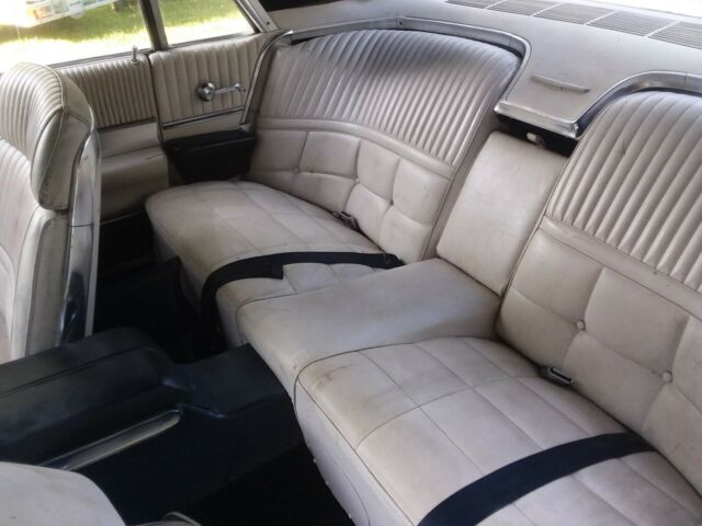 1966 Ford Thunderbird