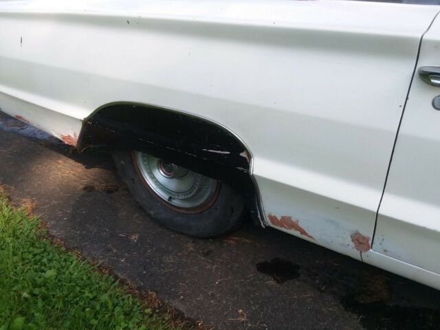 1966 Ford Thunderbird