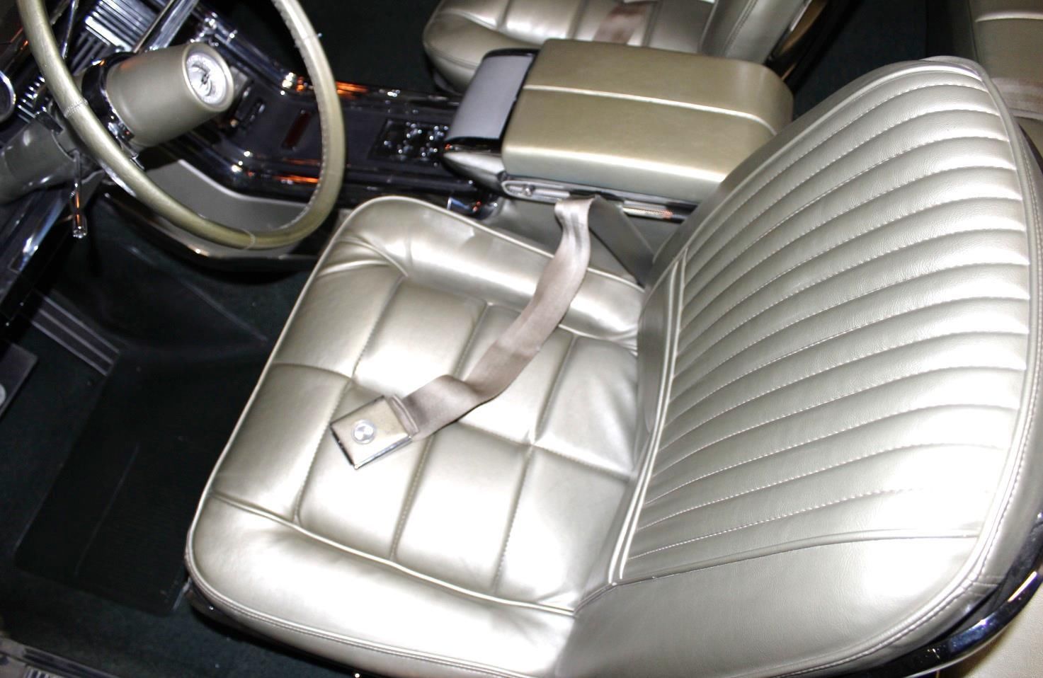 1966 Oxford White Ford Thunderbird Convertible