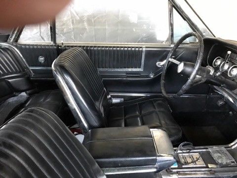 1966 Patrician Green Ford Thunderbird hardtop