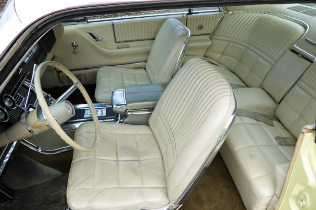 1966 Yellow Ford Thunderbird Coupe