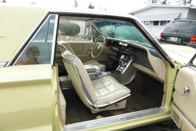 1966 Yellow Ford Thunderbird Coupe