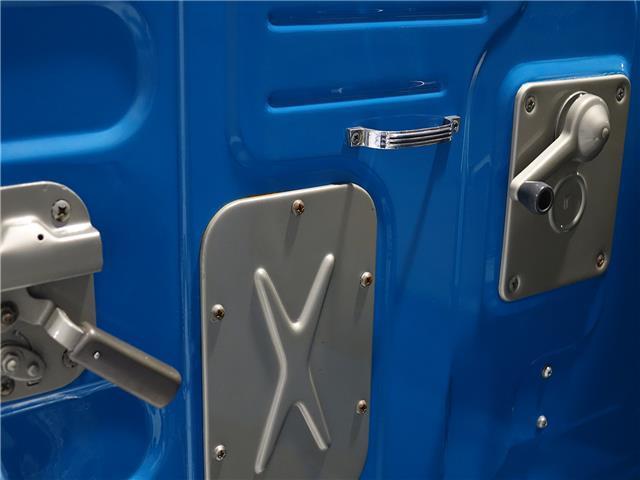 1966 Blue Toyota FJ Cruiser SUV