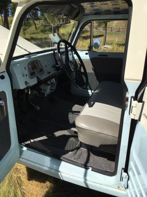 1966 Ivory & Bahama Blue Toyota Land Cruiser FJ45Lv Wagon