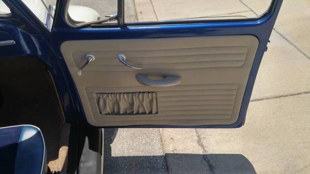 1966 White Volkswagen Beetle - Classic Coupe