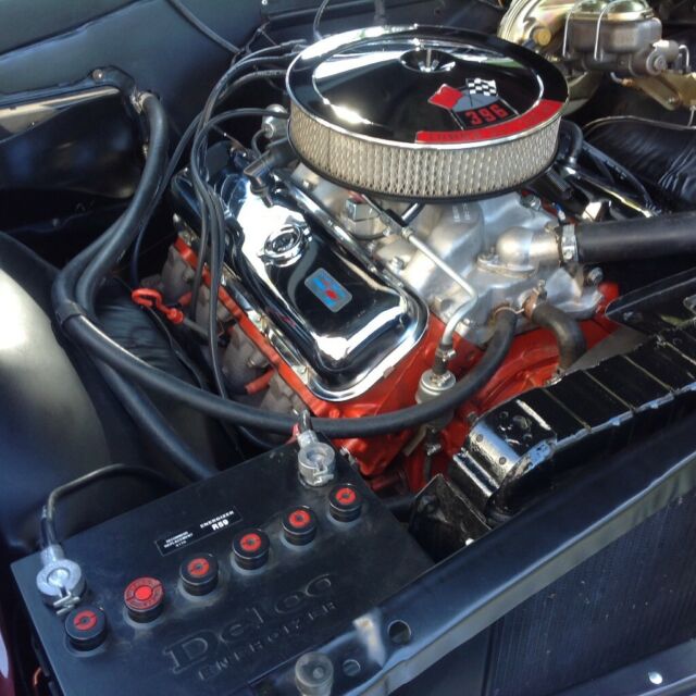 1966 Maroon Chevrolet Chevelle Tdht.