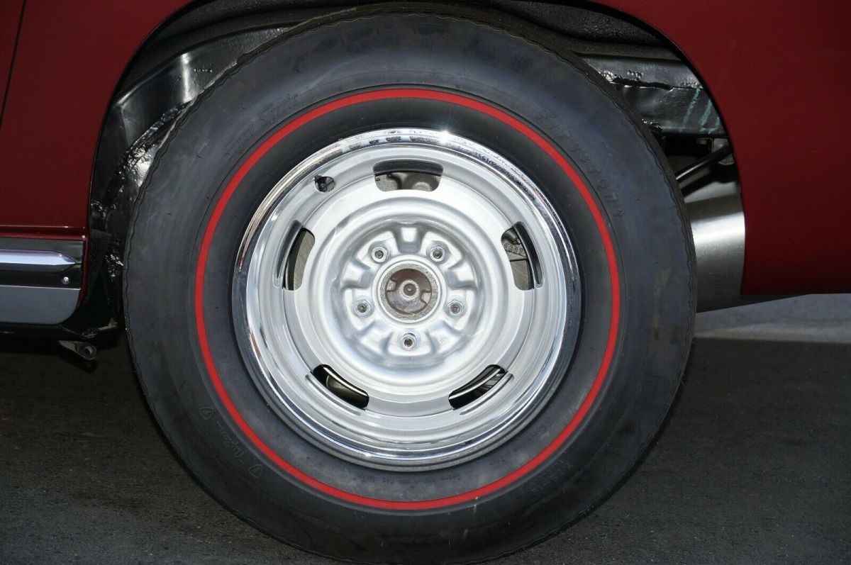 1967 Marlboro Maroon Chevrolet Corvette Coupe